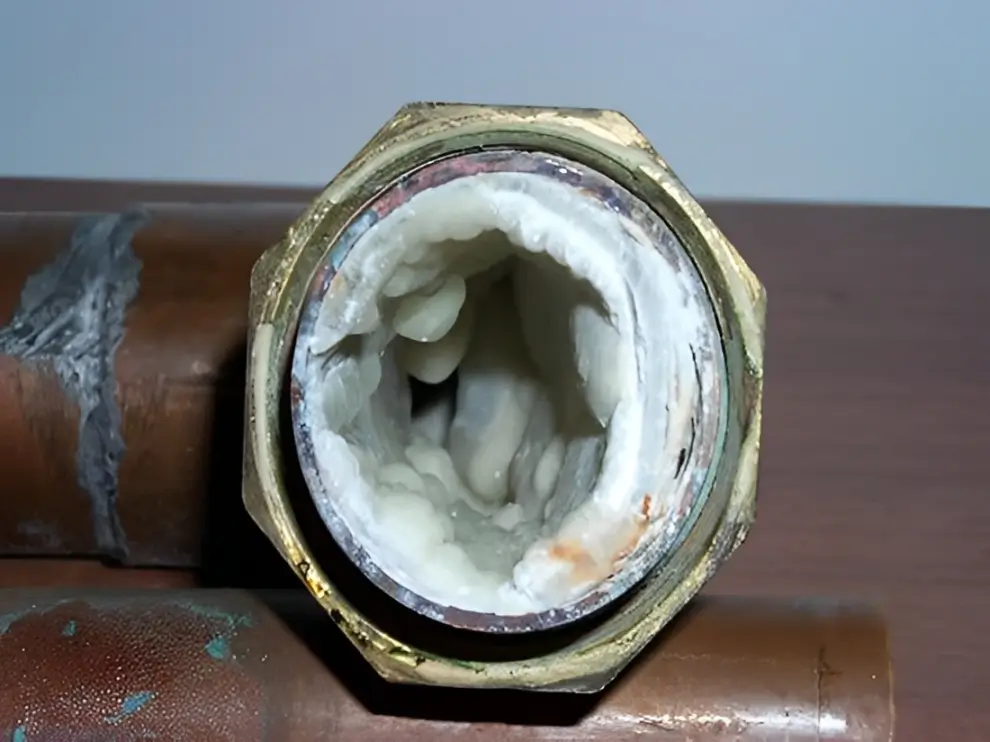 Cal en tuberías